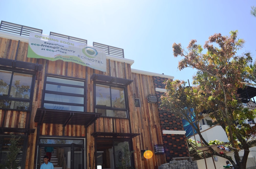 cabins by eco hotel tagaytay