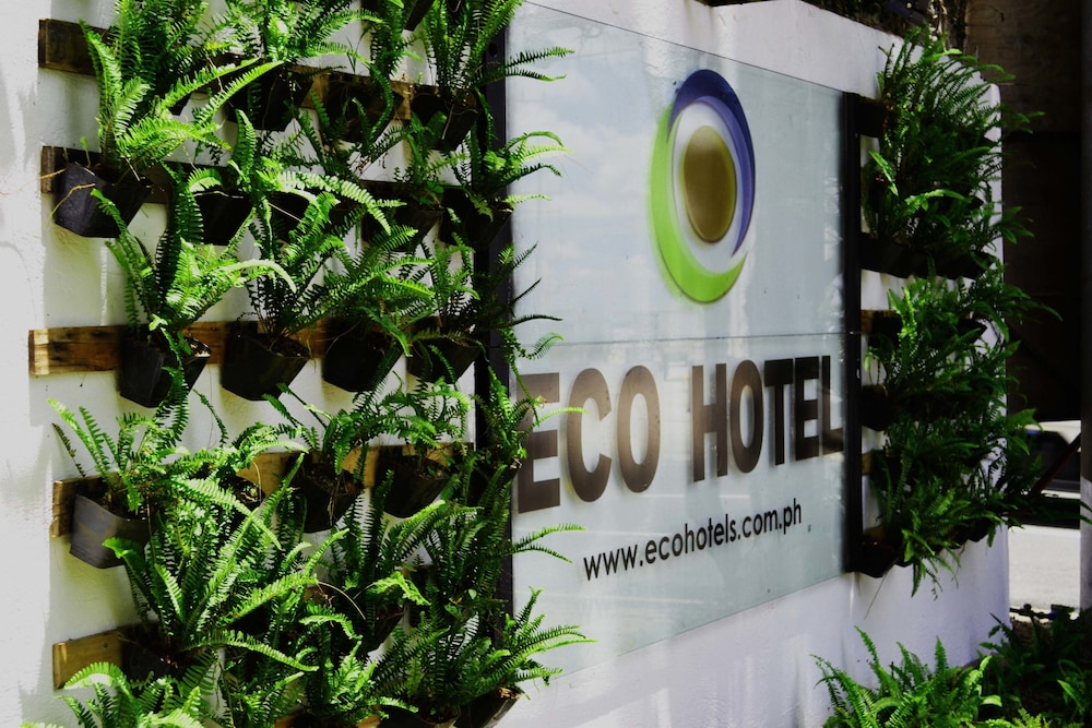 cabins by eco hotel tagaytay