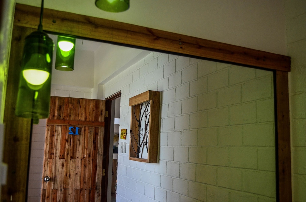 cabins by eco hotel tagaytay