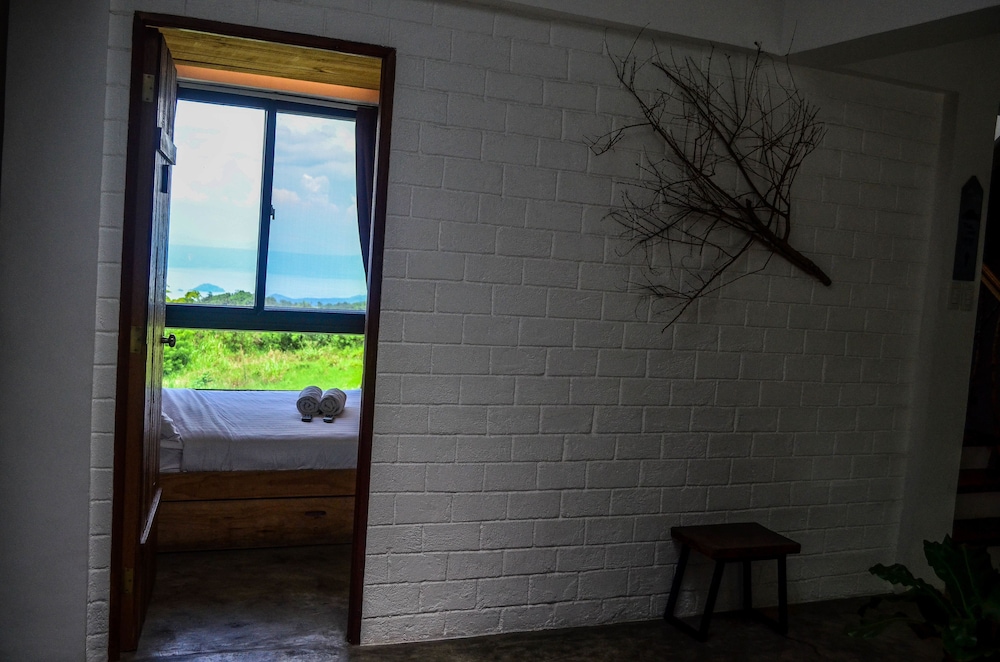 cabins by eco hotel tagaytay