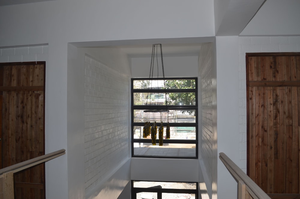 cabins by eco hotel tagaytay