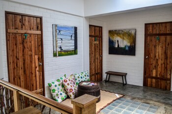 cabins by eco hotel tagaytay