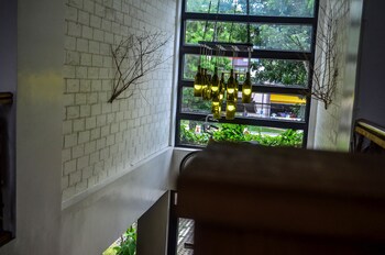 cabins by eco hotel tagaytay