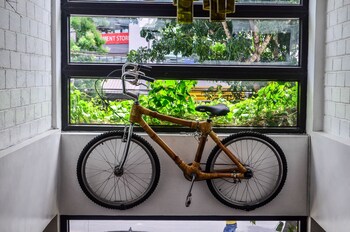 cabins by eco hotel tagaytay