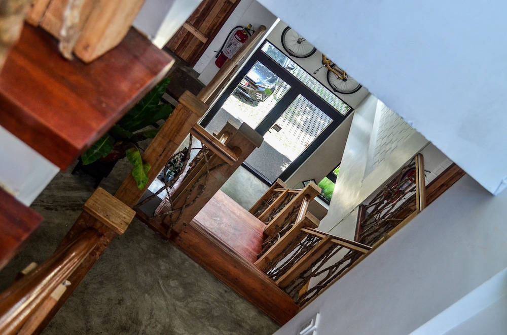 cabins by eco hotel tagaytay