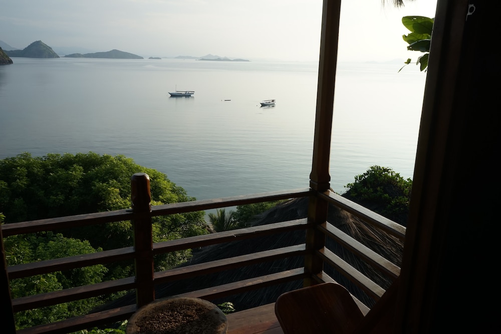 waecicu eden beach hotel