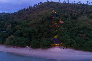 waecicu eden beach hotel