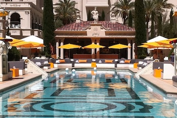 nobu hotel at caesars palace