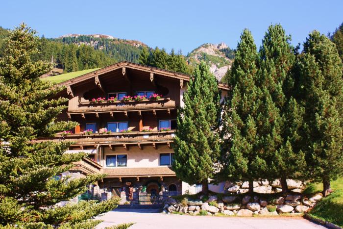 pension marina
