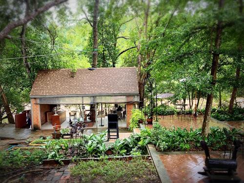wanathara resort