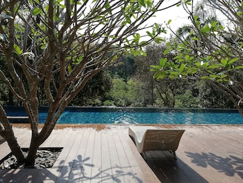 wanathara resort