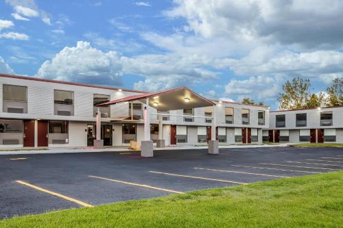 red roof inn alexandria la