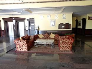 bahrain carlton hotel