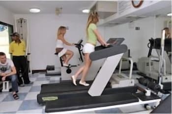 bahrain carlton hotel