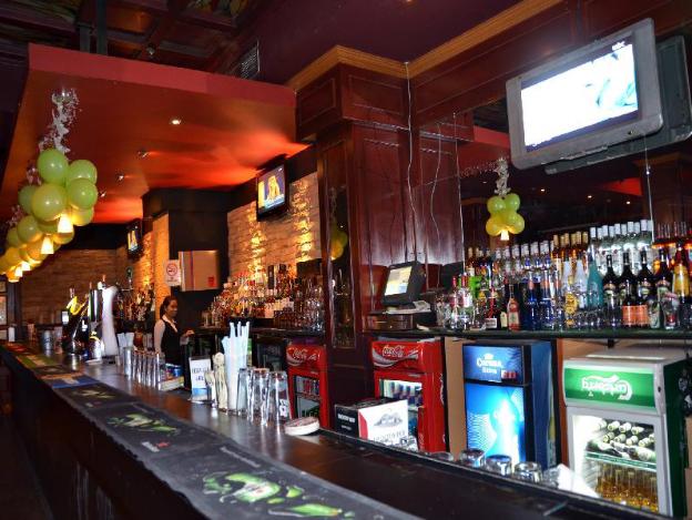 pars international hotel