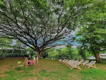 the piano resort