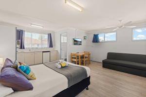 pacific motor inn