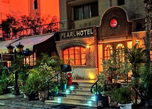 pearl hotel