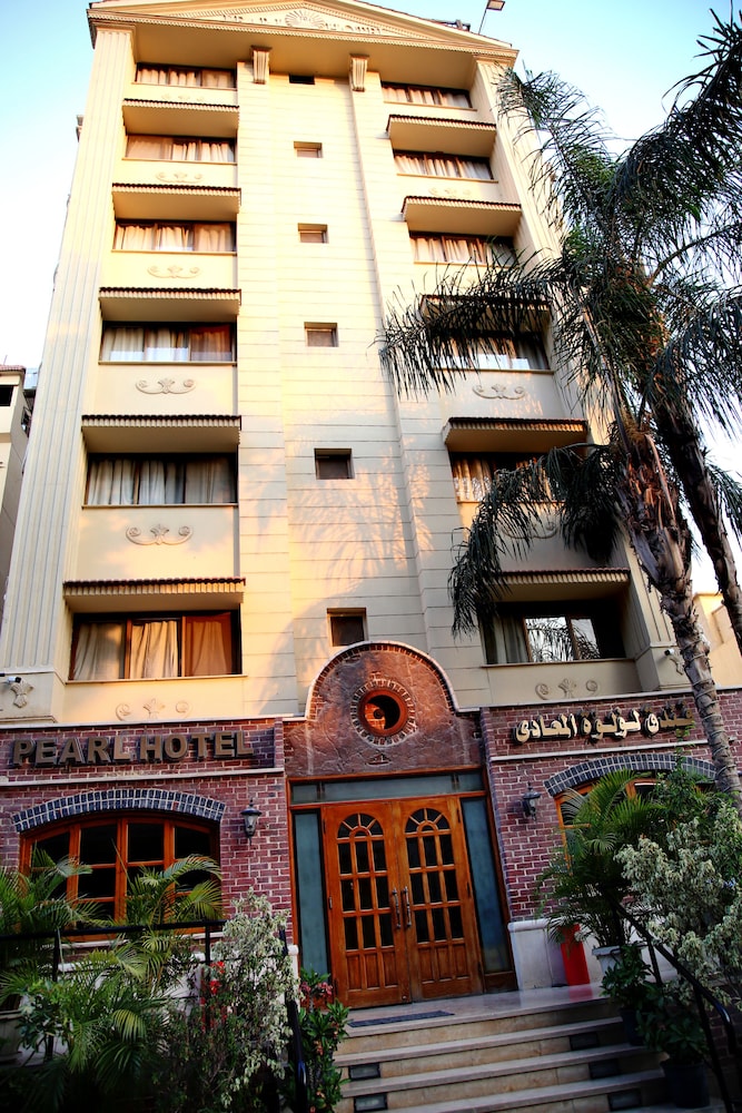 pearl hotel