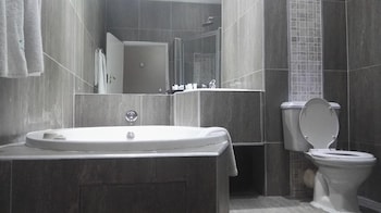 Chrismar Hotel Lusaka,Lusaka Central>>Lusaka,4 star