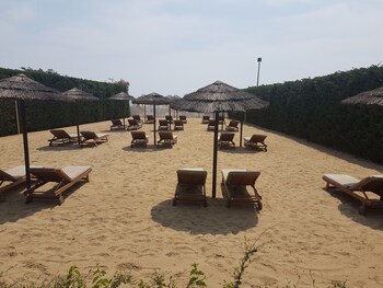 hotel and resort gallia