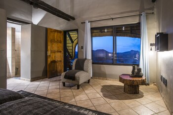 ai aiba the rockpainting lodge