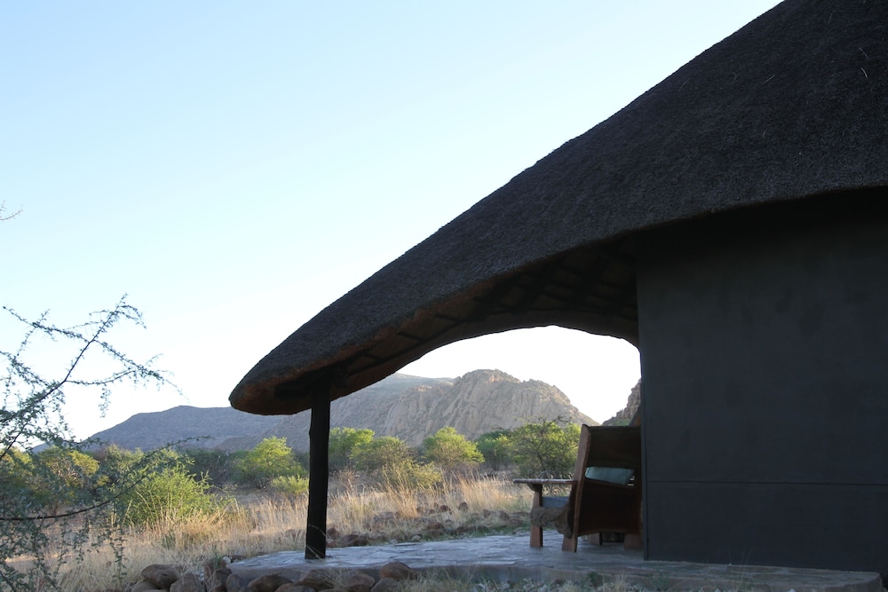 ai aiba the rockpainting lodge