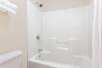 Baymont By Wyndham Albany At Albany Mall,Georgia>>Albany,3 star