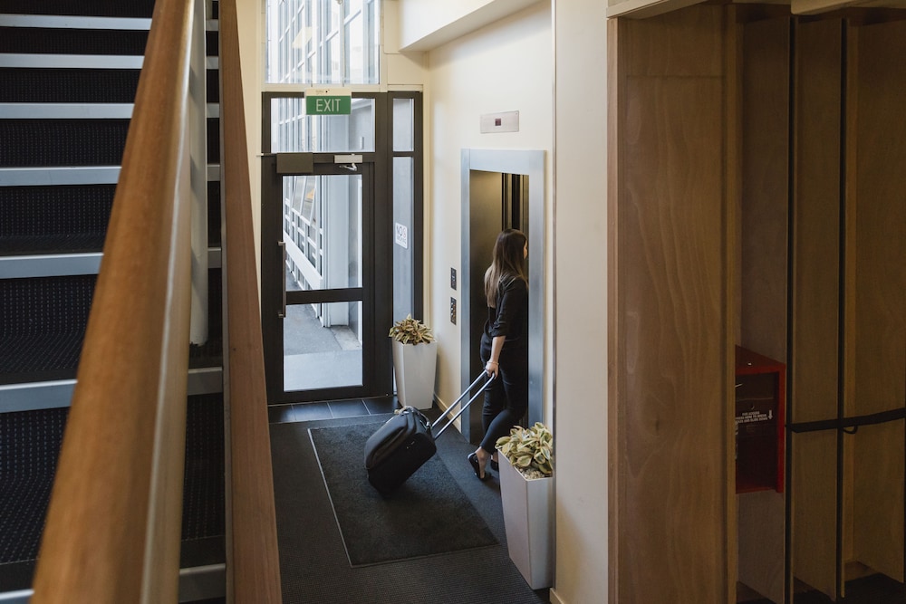 gilmer apartment hotel