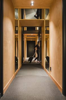 gilmer apartment hotel