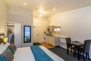 gilmer apartment hotel