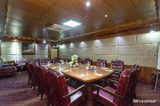 oh biz executive at leonia