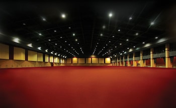 oh biz executive at leonia