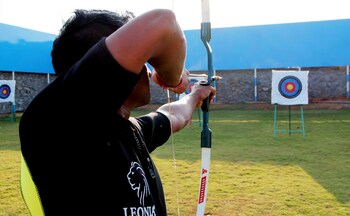 oh biz executive at leonia