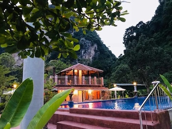 efm guest house