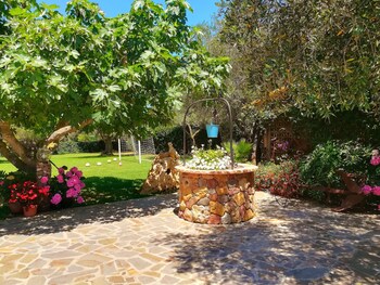 bandb nuraghe bianco