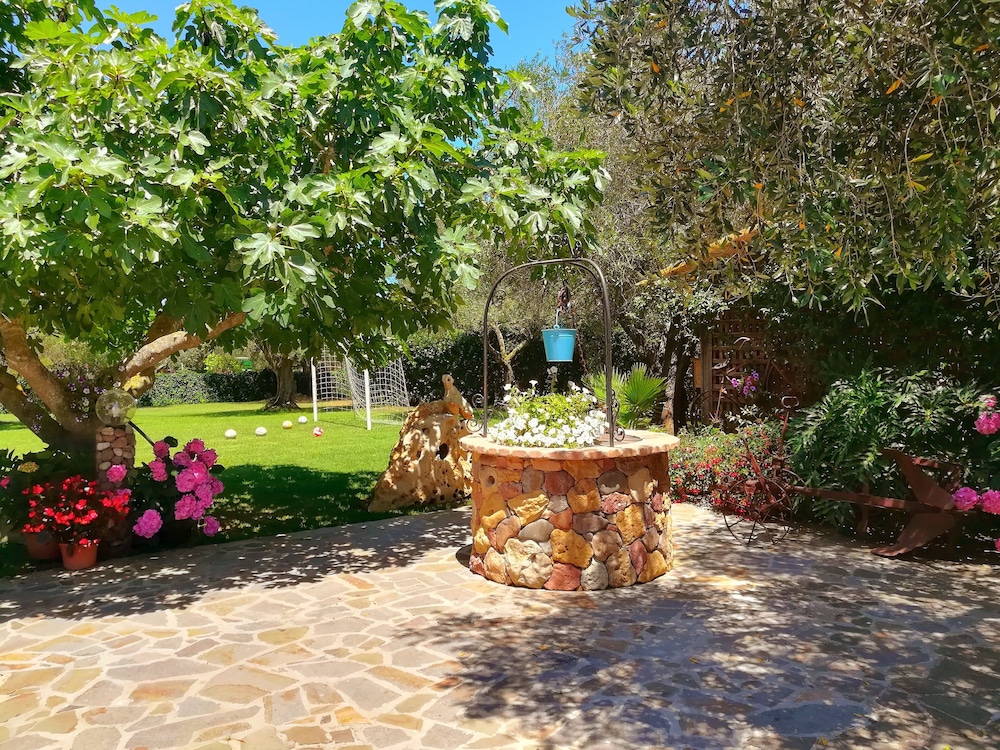 bandb nuraghe bianco