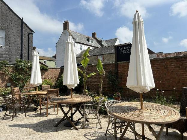 the lord nelson pub and accommodation