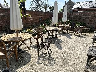 the lord nelson pub and accommodation