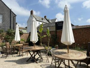 the lord nelson pub and accommodation