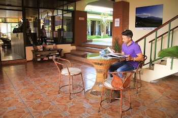 hotel wagelia turrialba