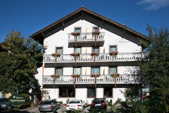 lake and cityhotel edelweiss self check in