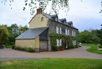 B&B La Basse Orme,Chevaigne>>Broons,3 star