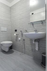 easy venice room