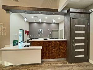 quality suites houston hobby airport