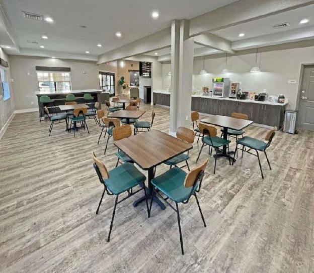 quality suites houston hobby airport