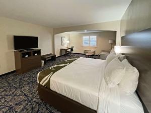 quality suites houston hobby airport