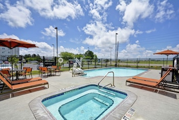 hilton garden inn gulfport airport