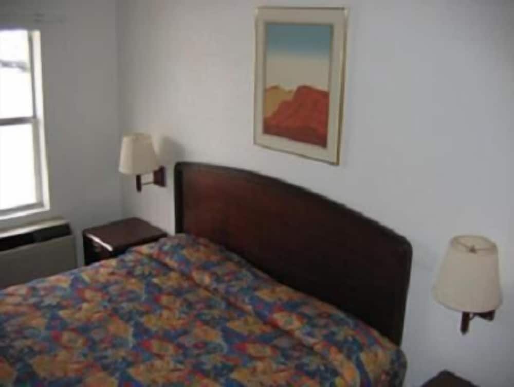 executive inn and suites