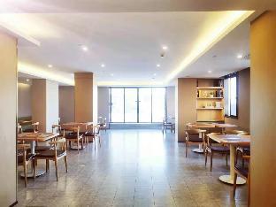 ji hotel haining haichang south road leather city